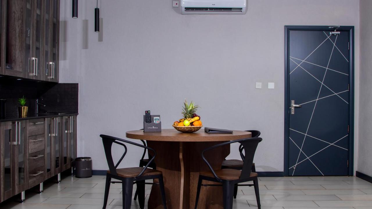 Urban Bliss Hotel Kabwe Экстерьер фото