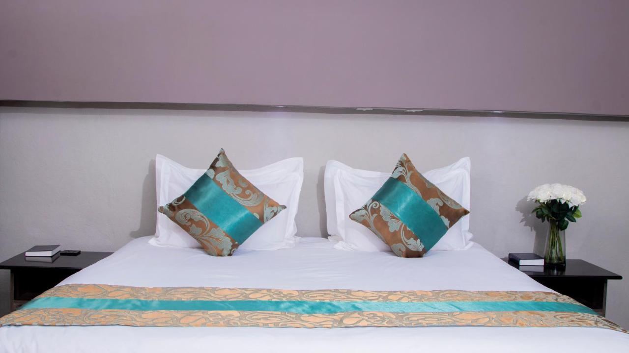 Urban Bliss Hotel Kabwe Экстерьер фото
